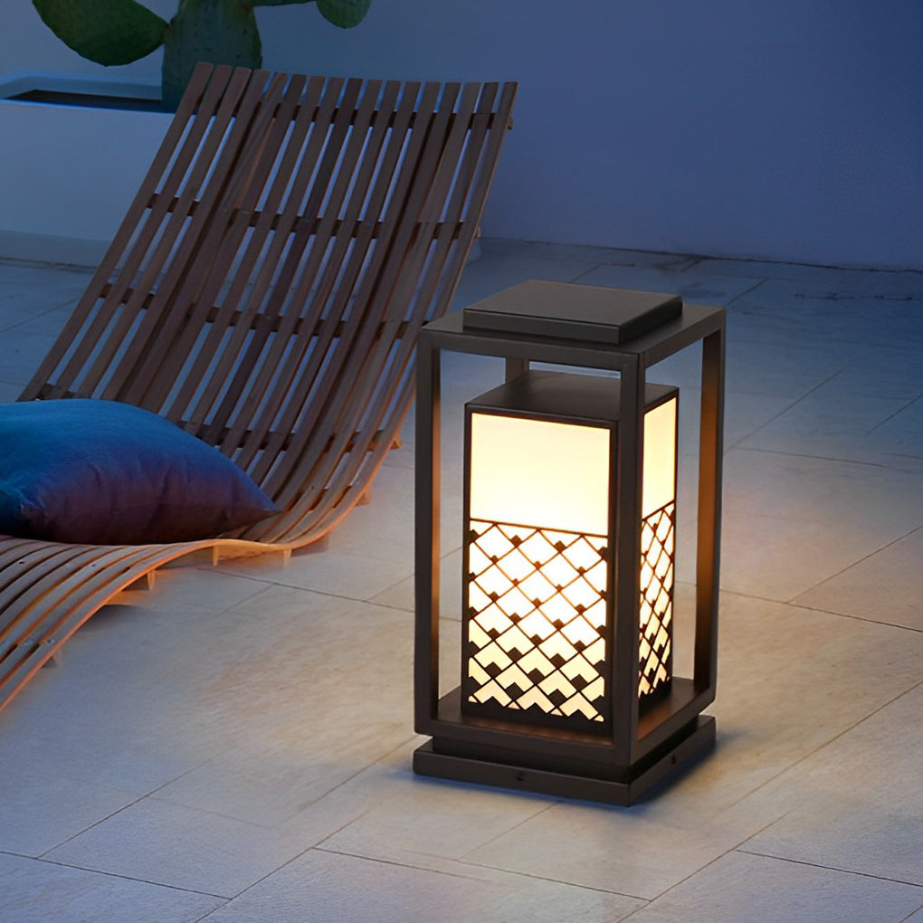 Retro Black LED Solar Lawn Lamp Patterned Pathway Lights for Outdoors
