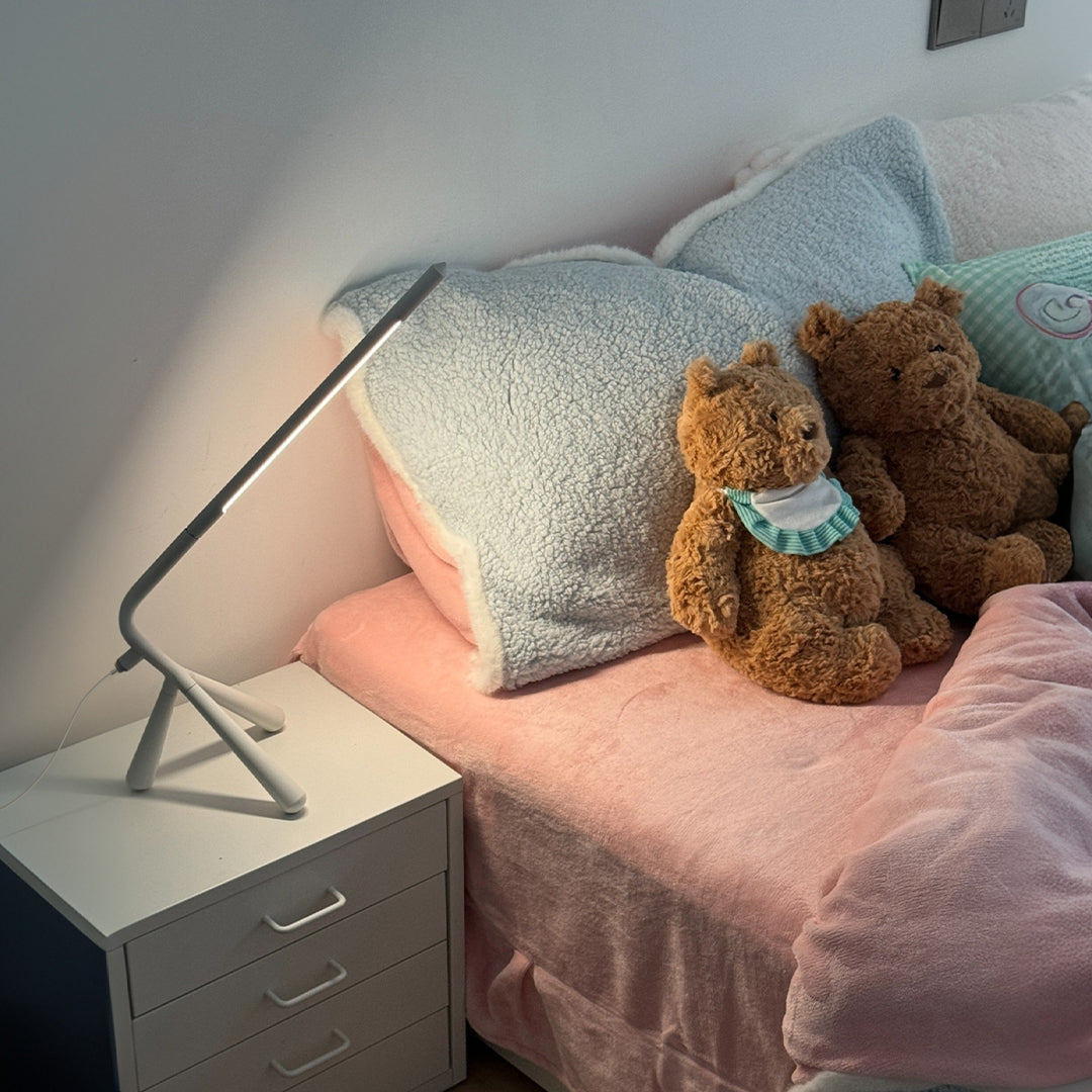 Three Legged Table Lamp LED Eye-Care Rotatable Unique Accent Lamp