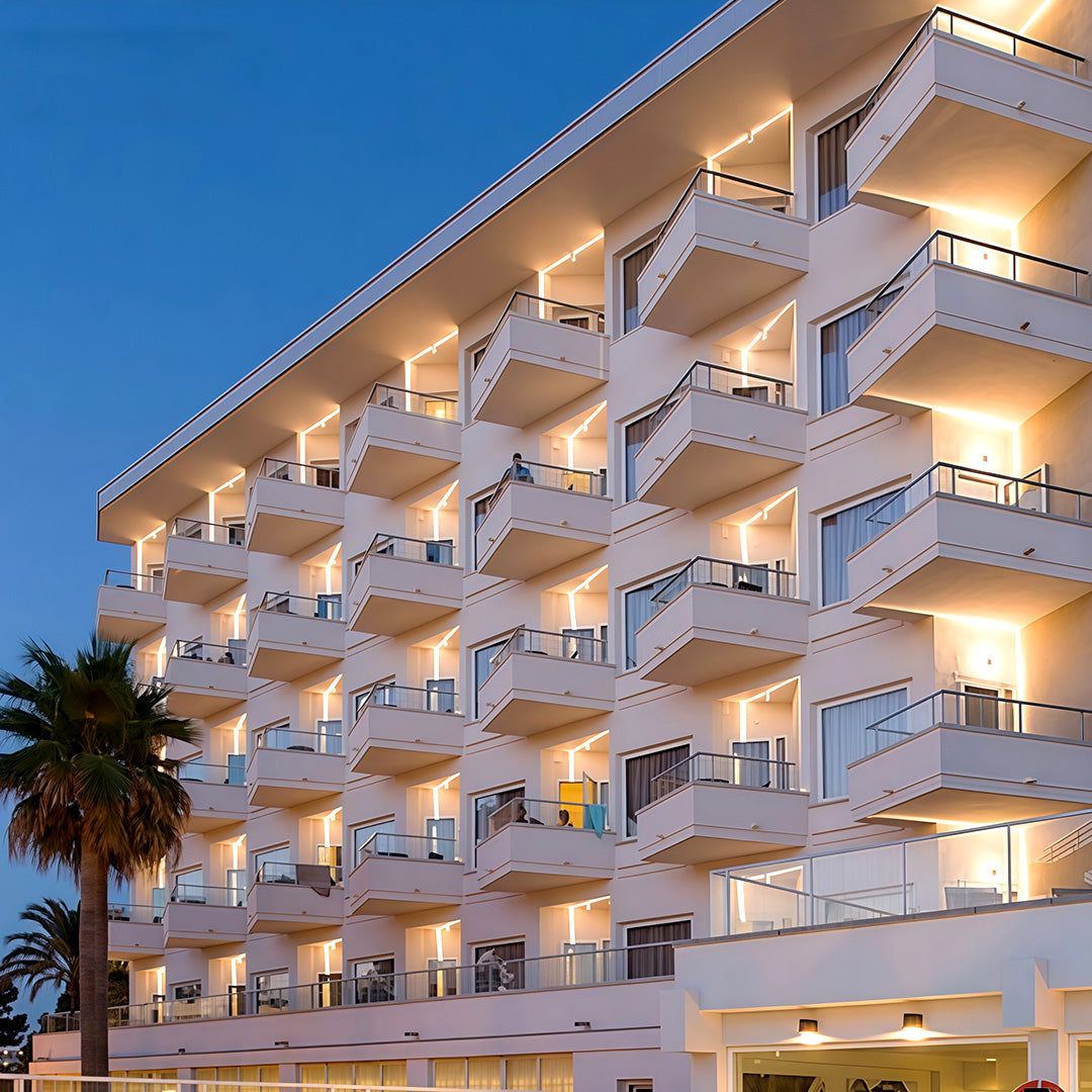 White Outdoor Wall Lights Waterproof LED Sill Light