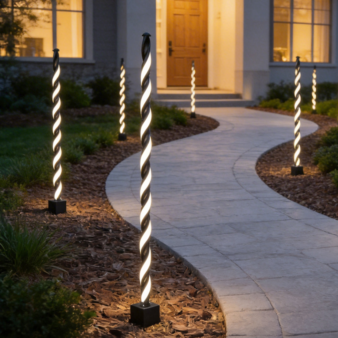 Decorative Garden Lighting Linear Black LED Outdoor Light