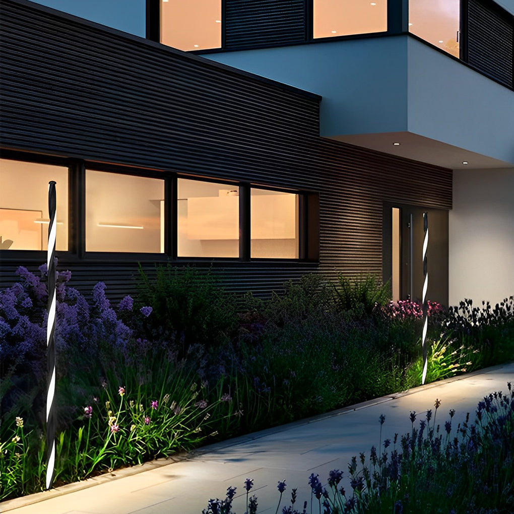 Decorative Garden Lighting Linear Black LED Outdoor Light