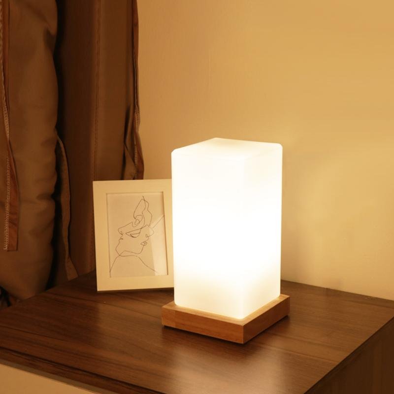 Square Table Light Wooden Cube Battery-Powered LED Lamp